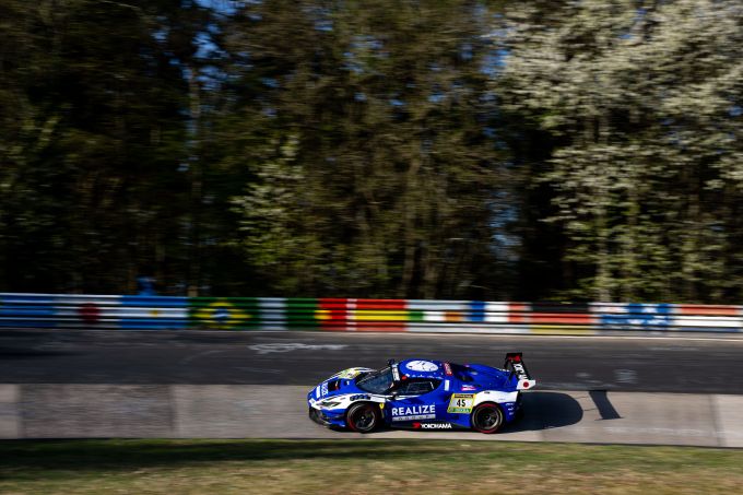ADAC RAVENOL 24h Nürburgring 2026 vrijdag