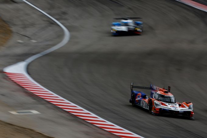 Nr93_Renger_van_der_Zande_Nick_Yelloly on track