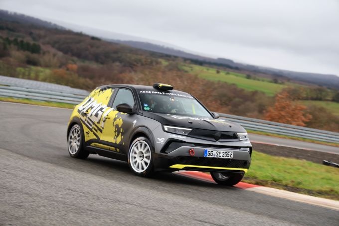  Opel Mokka GSE Rally