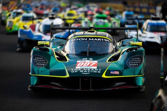 Aston Martin Valkyrie @ Le Mans 2026 foto 4