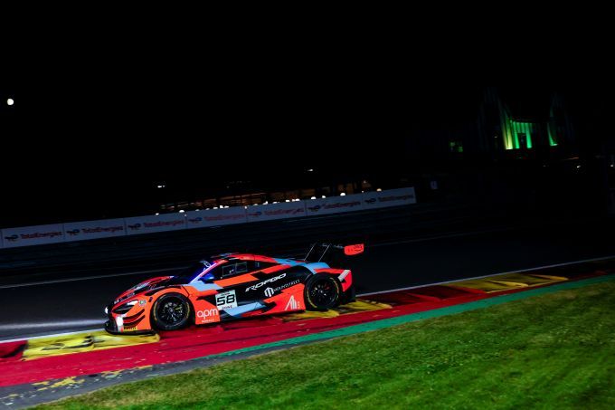 CrowdStrike 24 Hours of Spa 2026 nachttraining donderdag #58 McLaren 720S GT3 EVO van Garage 59 voor T.Fleming / L.Prette / B.Goethe