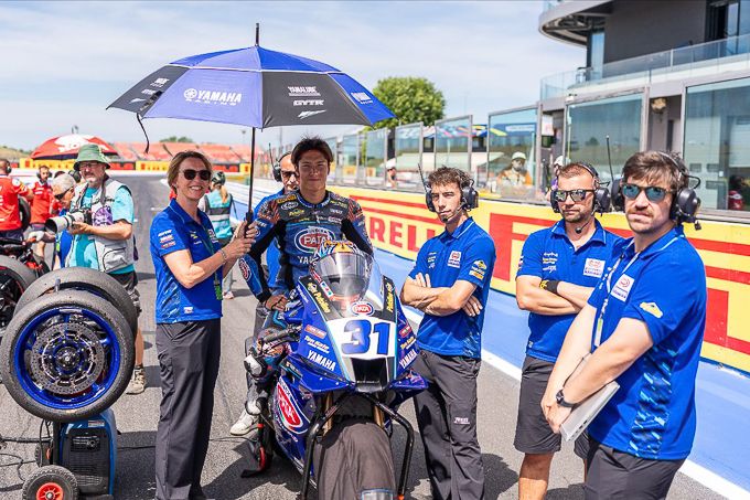 Pata Yamaha Ten Kate Racing
