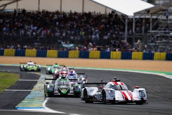 De 94e editie 24 Uur van Le Mans FIA World Endurance Championship Cadillac versus Toyota