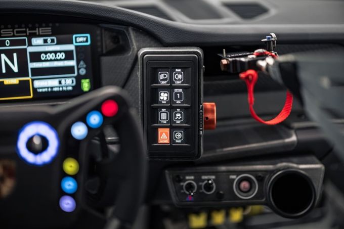 Porsche onthult 911 GT4 R wereldwijde klantensport 6
