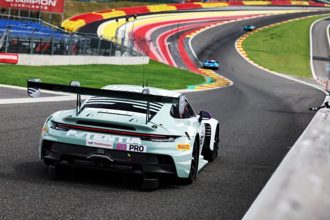 CrowdStrike 24 Hours of Spa 2026 overall winnaars Ricardo Feller, Thomas Preining Porsche 911 GT3 R