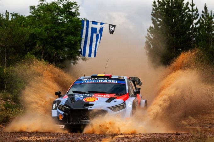 FIA WRC EKO Acropolis Rally 2026 foto 5 Hyundai met Neuville aan kop