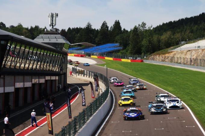 British GT Championship Circuit de Spa-Francorchamps Spa-Speedweek foto 1