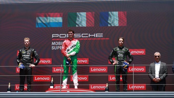 Porsche Mobil 1 Supercup 2026 Red Bull Ring foto 11