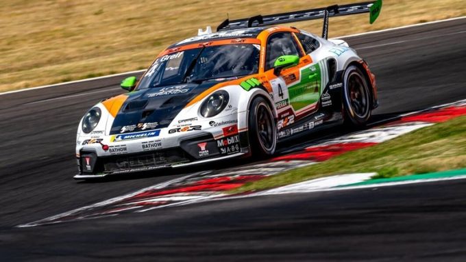 Porsche Sixt Carrera Cup Deutschland Lausitzring foto porsche newsroom 6