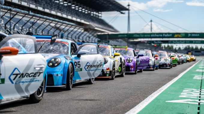 Porsche Sixt Carrera Cup Deutschland Lausitzring foto porsche newsroom 2