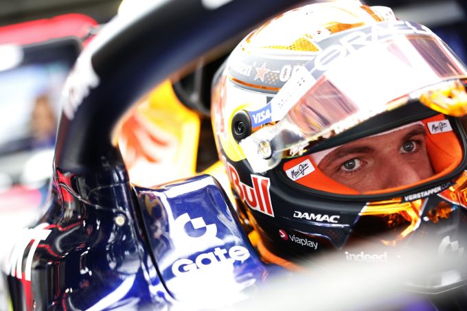 Max Verstappen F1 Red Bull RB22 foto RBCP 2