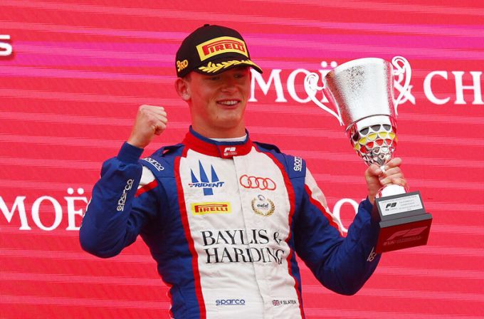 Freddie Slater bleef indruk maken tijdens zijn debuutseizoen in de FIA Formule 3