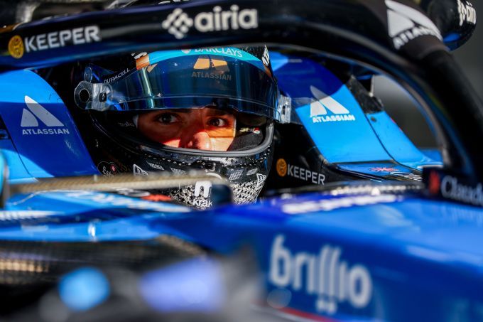 Carlos Sainz F1 Williams cockpit