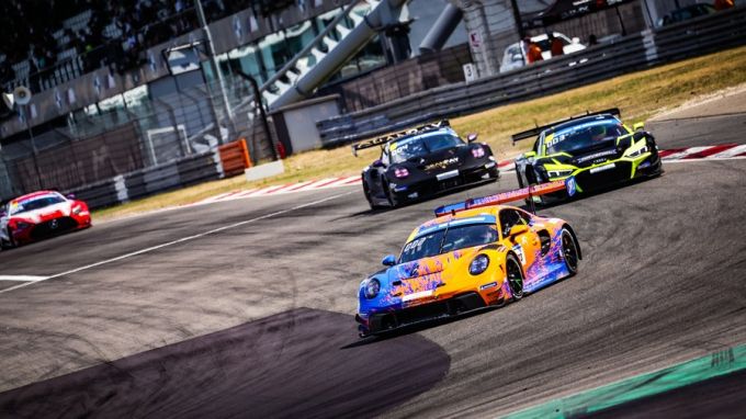 24H SERIES Michelin 12H Nürburgring foto 18