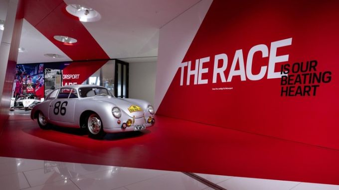 Raceborn – 75 Years of Porsche Motorsport-tentoonstelling Porsche Museum foto PN 4