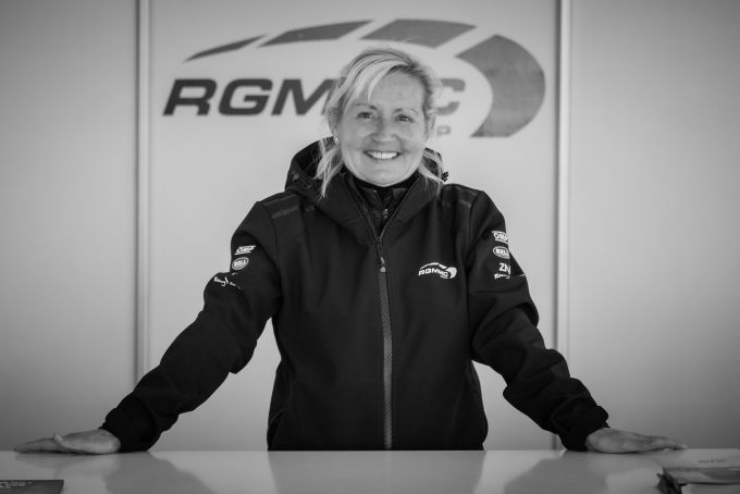Met diepe droefheid deelt RGMMC het overlijden van haar co-founder: Lynn Geidel